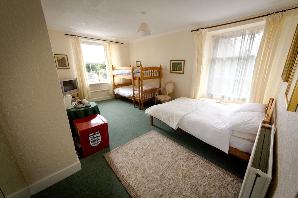 Inn The White Hart